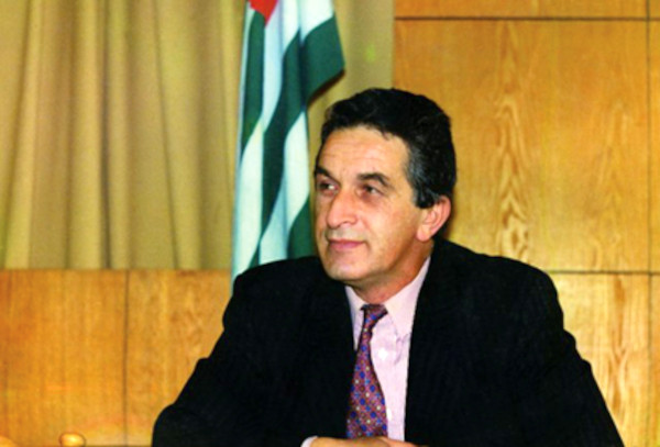 Vladislav Ardzınba